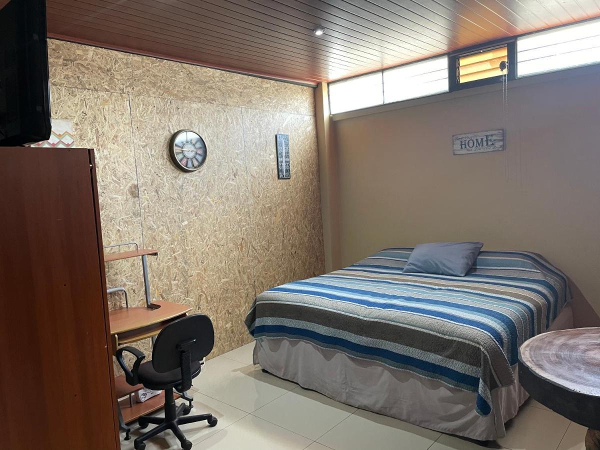 Huehueloft1 Estacionamiento Y Wifi Apartment เอวเอวเตนานโก ภายนอก รูปภาพ